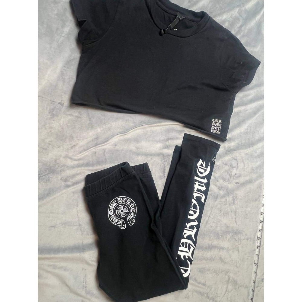 Chrome Hearts Script Logo Crop T-Shirt And Horseshoe Script Logo Leggings Size S